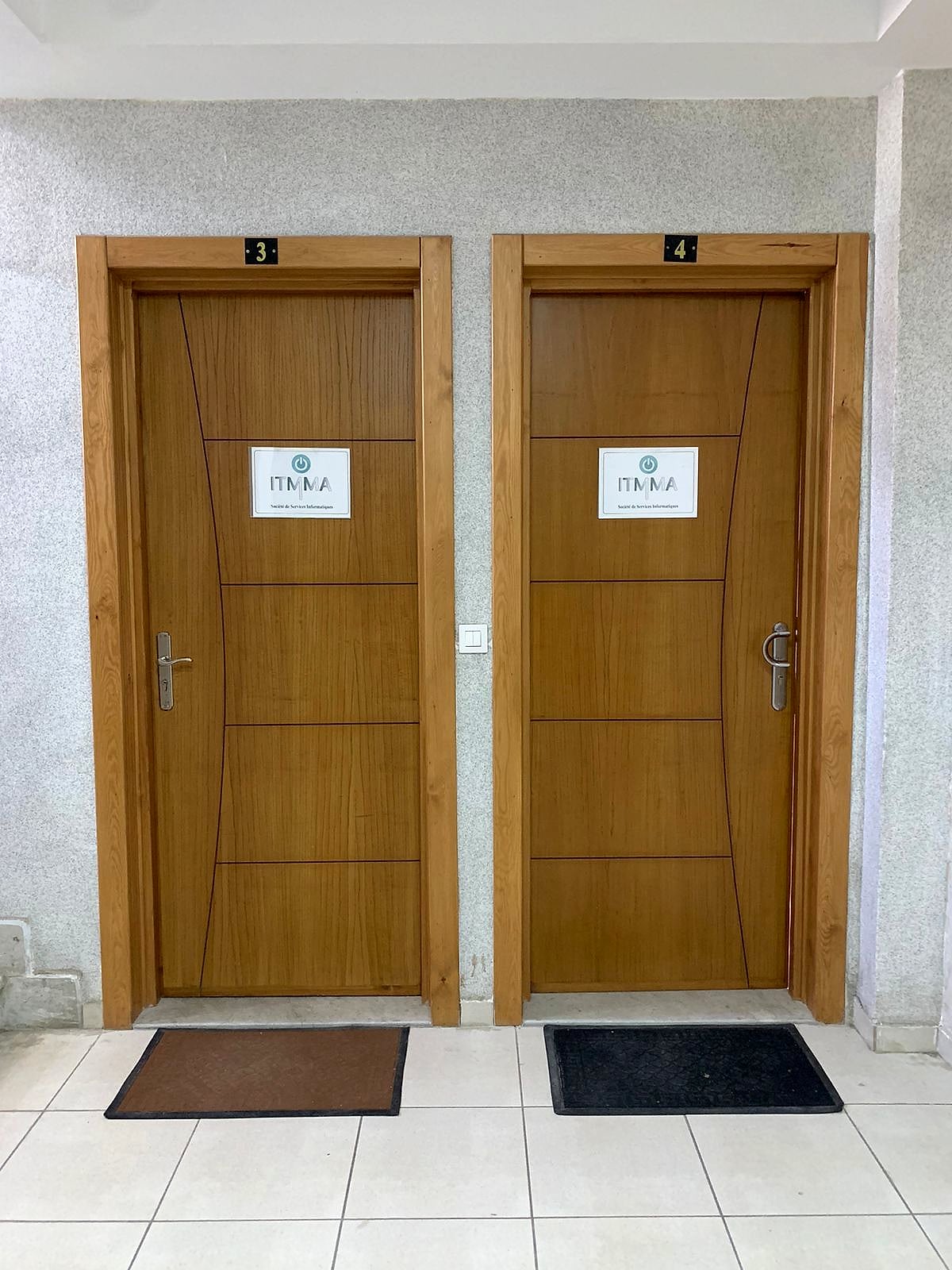Entrée bureaux